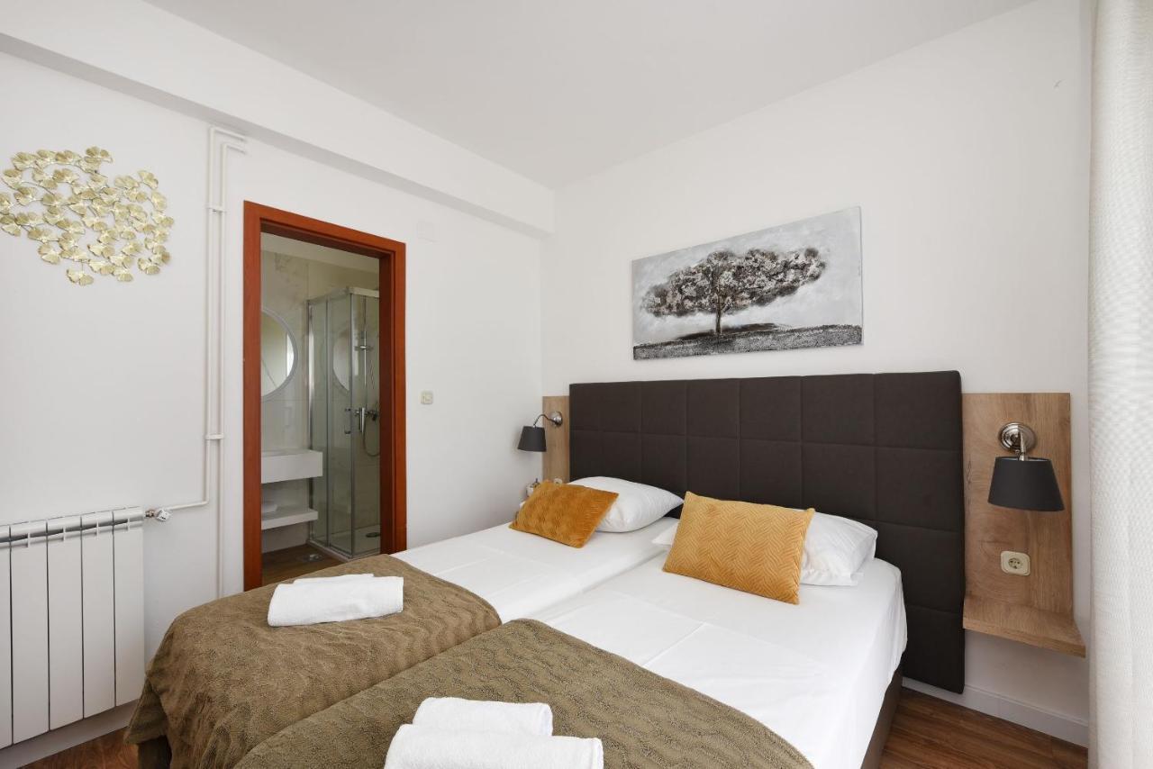 Apartamento Amari Starigrad Paklenica Exterior foto