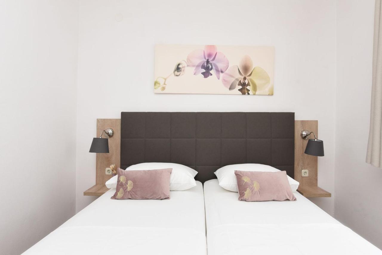 Apartamento Amari Starigrad Paklenica Exterior foto